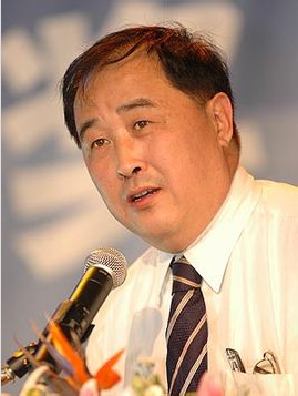 陳淮出席2014年亳州區(qū)域與經濟發(fā)展高峰論壇