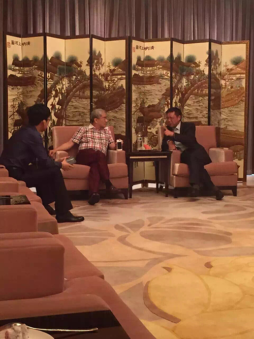 郎咸平出場(chǎng)費(fèi)云南昆明金地集團(tuán)高峰論壇